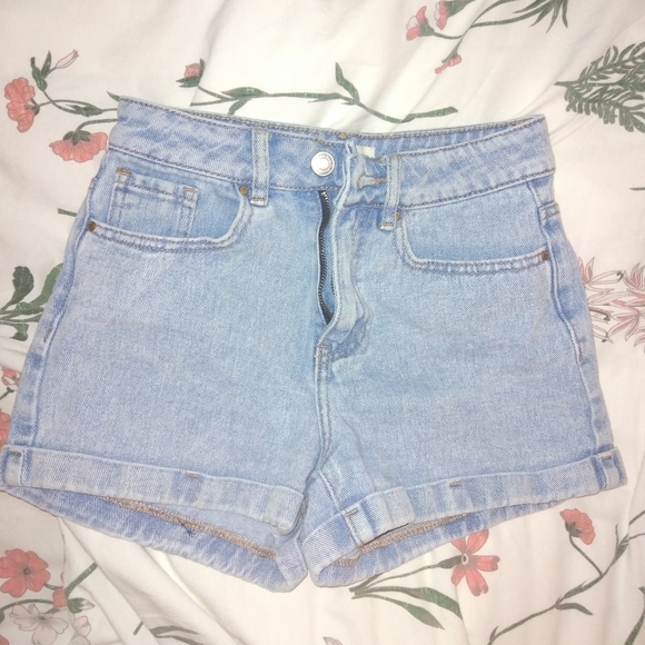 PacSun Pants - Pacsun mom shorts, size 23, light blue